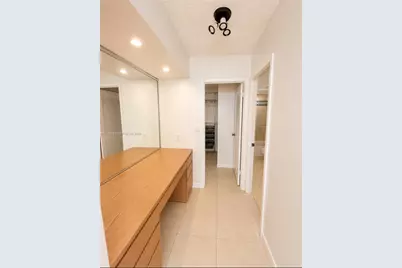 2500 Parkview Dr #1207, Hallandale Beach, FL 33009 - Photo 6