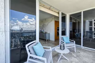 19111 Collins Ave, Sunny Isles Beach, FL 33160 - Photo 36