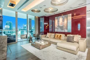 50 South Pointe Dr, Miami Beach, FL 33139 - Photo 2