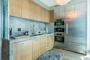 50 South Pointe Dr, Miami Beach, FL 33139 - Photo 14