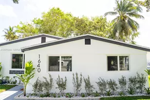 1640 NE 172nd St, North Miami Beach, FL 33162 - Photo 2