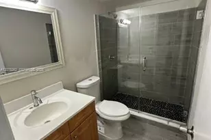 11301 SW 200th St, Miami, FL 33157 - Photo 12