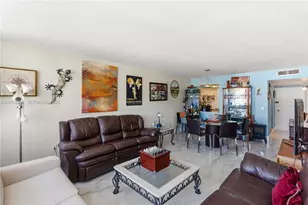 1351 NE Miami Gardens Dr, Miami, FL 33179 - Photo 16