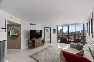 1000 W Island Blvd, Aventura, FL 33160 - Photo 1
