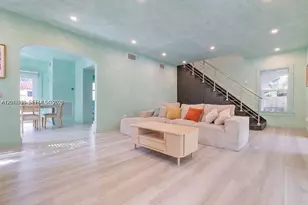 22 NE 44th St, Miami, FL 33137 - Photo 14