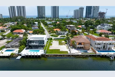 18970 N Bay Rd, Sunny Isles Beach, FL 33160 - Photo 6