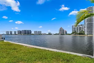 18970 N Bay Rd, Sunny Isles Beach, FL 33160 - Photo 1