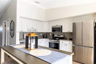11900 SW 110th St Cir E, Miami, FL 33186 - Photo 8