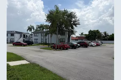 18226 S Mediterranean Blvd #1603, Hialeah, FL 33015 - Photo 16