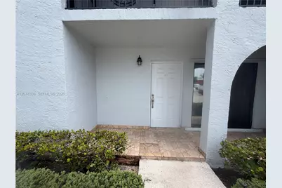 18226 S Mediterranean Blvd #3-16, Hialeah, FL 33015 - Photo 2