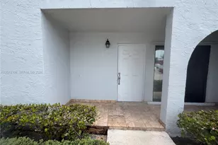 18226 S Mediterranean Blvd, Hialeah, FL 33015 - Photo 2