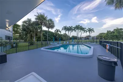 8002 Lagos De Campo Blvd #B-101, Tamarac, FL 33321 - Photo 6