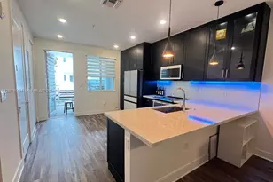 10229 NW 64th Terrace, Doral, FL 33178 - Photo 6