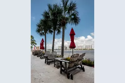 18100 N Bay Rd #1009, Sunny Isles Beach, FL 33160 - Photo 28