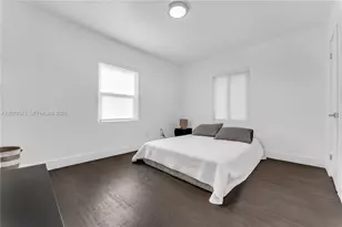 125 NW 88th St, El Portal, FL 33150 - Photo 22