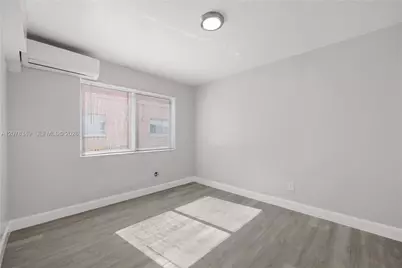 1989 N Glades Dr #6, North Miami Beach, FL 33162 - Photo 12