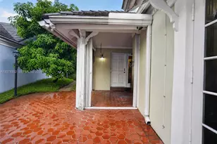 9943 NW 47th Terrace, Doral, FL 33178 - Photo 4