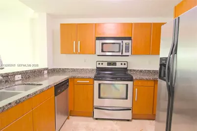 6362 Collins Ave #310, Miami Beach, FL 33141 - Photo 6
