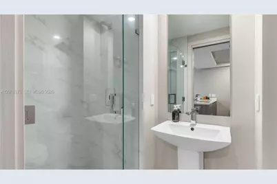 801 S Miami Ave #4407, Miami, FL 33130 - Photo 18