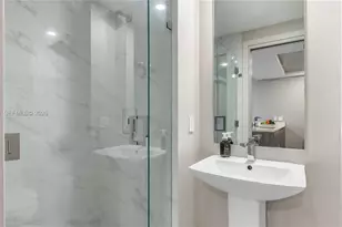 801 S Miami Ave, Miami, FL 33130 - Photo 18
