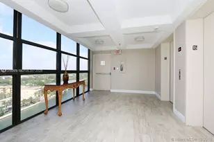 2401 Collins Ave, Miami Beach, FL 33140 - Photo 20