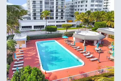 2401 Collins Ave #1711, Miami Beach, FL 33140 - Photo 22
