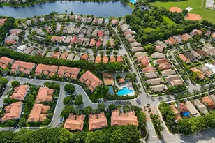 700 Sorrento Dr, Weston, FL 33326 - Photo 30