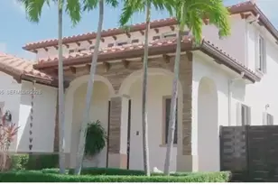 221 SE 35 Ave, Homestead, FL 33033 - Photo 2