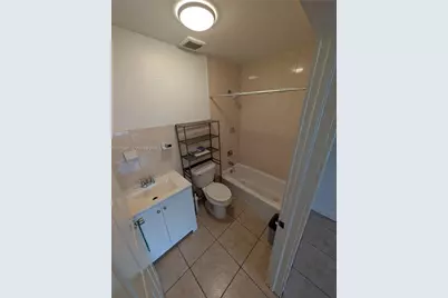 225 NW 53rd St #R, Miami, FL 33127 - Photo 14