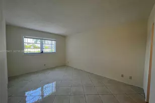 581 Blue Heron Dr, Hallandale Beach, FL 33009 - Photo 16