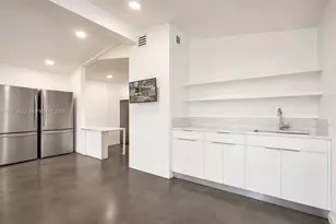 937 NE 171 St, Miami, FL 33162 - Photo 12