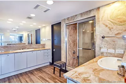 11113 Biscayne Blvd #1951, Miami, FL 33181 - Photo 62