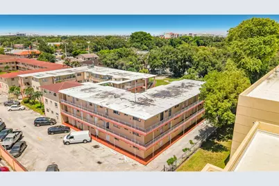 2441 NW 13th St #67, Miami, FL 33125 - Photo 32