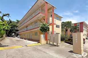 2441 NW 13th St, Miami, FL 33125 - Photo 20