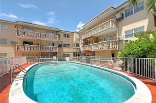 2441 NW 13th St, Miami, FL 33125 - Photo 30