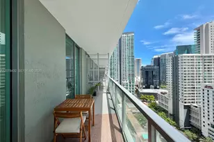 1111 SW 1st Ave, Miami, FL 33130 - Photo 32
