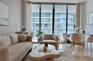 1111 SW 1st Ave, Miami, FL 33130 - Photo 10