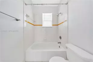 2019 SE 13th St, Homestead, FL 33035 - Photo 10