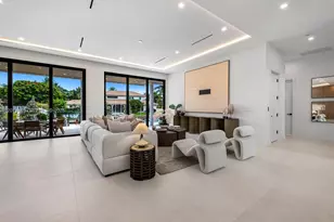 252 SW 14th Pl, Boca Raton, FL 33432 - Photo 10