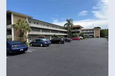 5200 Washington St #207, Hollywood, FL 33021 - Photo 14