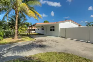 160 NW 199th St, Miami Gardens, FL 33169 - Photo 1