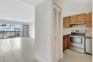600 NE 25th St, Miami, FL 33137 - Photo 4