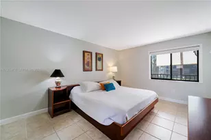8415 SW 107th Ave, Miami, FL 33173 - Photo 16