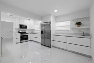 10901 SW 47th Terrace, Miami, FL 33165 - Photo 12