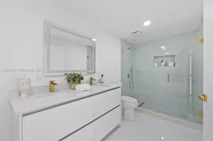10901 SW 47th Terrace, Miami, FL 33165 - Photo 18