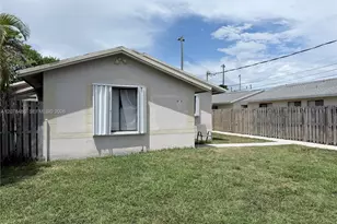 20110 SW 88th Ct, Cutler Bay, FL 33189 - Photo 2