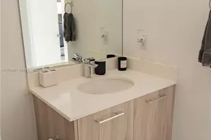 501 NE 31st St, Miami, FL 33137 - Photo 20