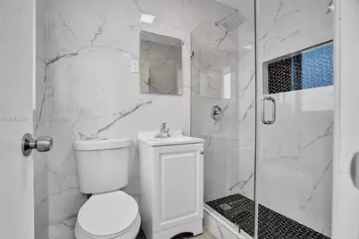 2018-2020 NE 19th St, Fort Lauderdale, FL 33305 - Photo 14