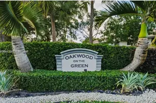 9835 Riverside Dr, Coral Springs, FL 33071 - Photo 18