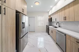 1435 West Ave, Miami Beach, FL 33139 - Photo 8